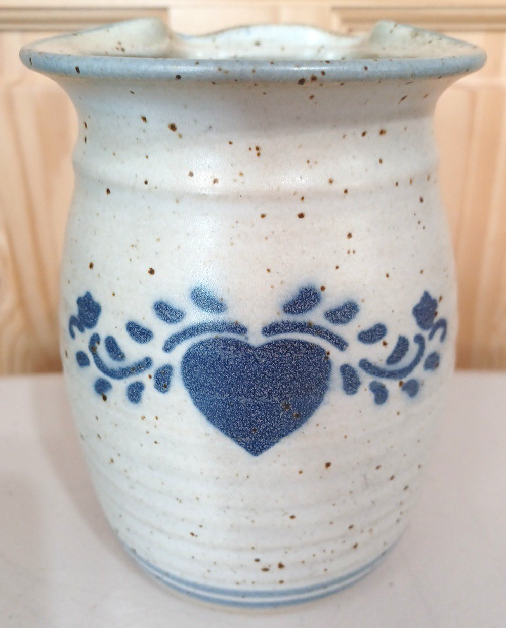 VTG Blue Heart Salt Speckled Stoneware Wall Vase Pocket 7x4 Country Cottage